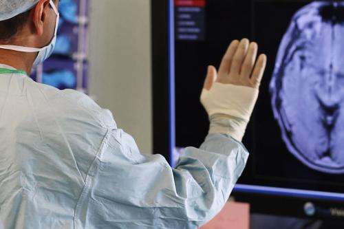 A new use for touchless technology in the operating theatre