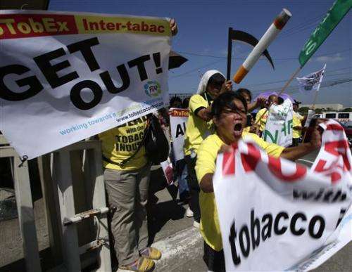 Philippines may soon make smoking warnings graphic