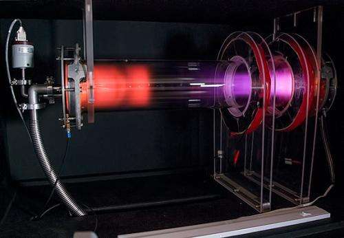 Physics lab allows high school students to experiment with plasma online
