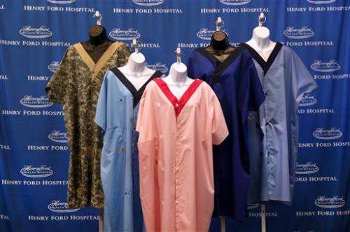 US health system reveals gown to cover rears