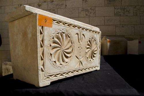 11 ancient burial boxes recovered in Israel