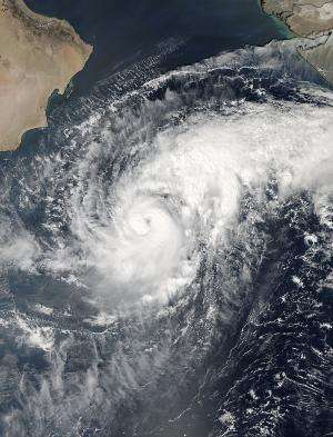 NASA's Aqua satellite eyeing Tropical Cyclone Nilofar in Arabian Sea