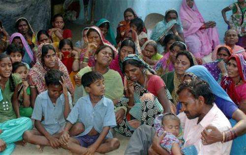 Docs rush to help after India sterilization deaths