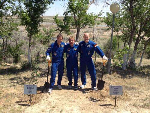 Expedition 40 all set to go