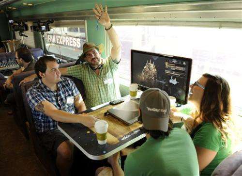 Fans hop aboard exclusive train to Comic-Con