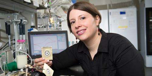 Researcher uses paper to tackle food-borne diseases