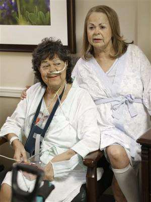 Two sisters get lung transplants from same donor