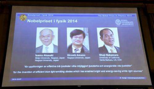 2 Japanese, 1 American win Nobel Prize in physics