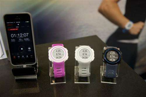 Few 'wearables' balance fashion and function