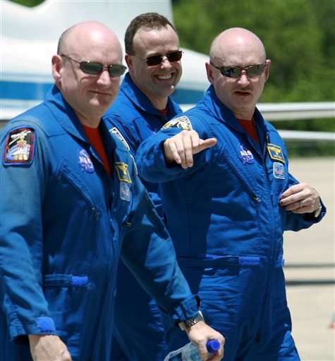 Identical twins offer up selves for space science