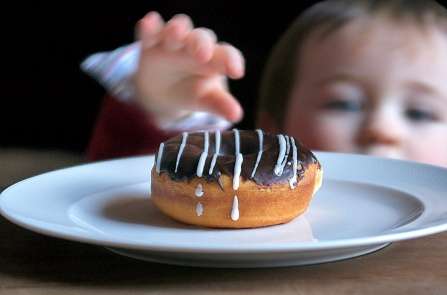 Preschoolers eat healthy when parents set rules about food, UB study finds