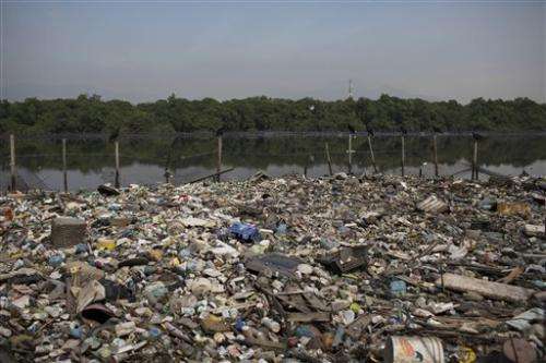 Sailing official wants tests for Rio pollution