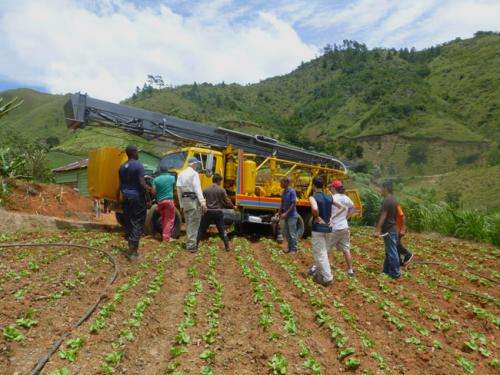 Students help restore clean water to Dominican mountain town