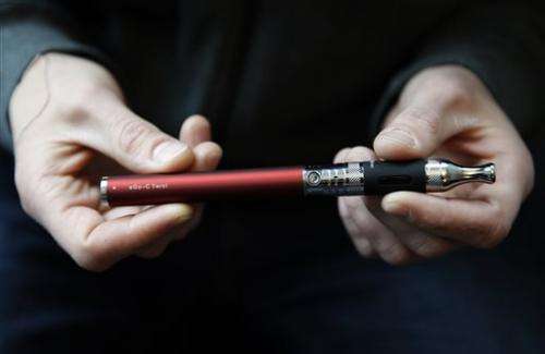 US proposes first regulations for e-cigarettes (Update)