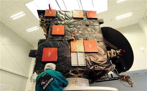 Rosetta сomet-chasing probe wakes up, signals Earth