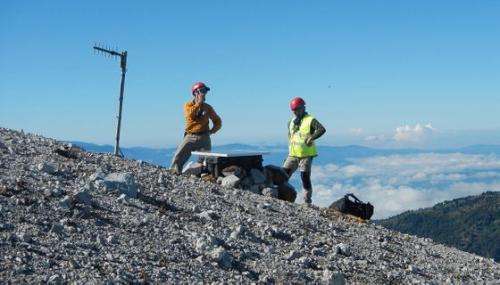 Researchers study carbon, methane emissions from volcanoes