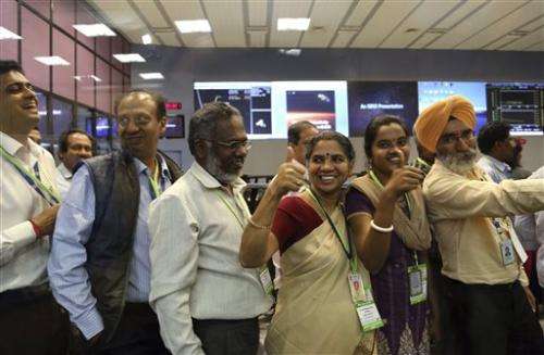 Mars mission opens India for space business (Update)