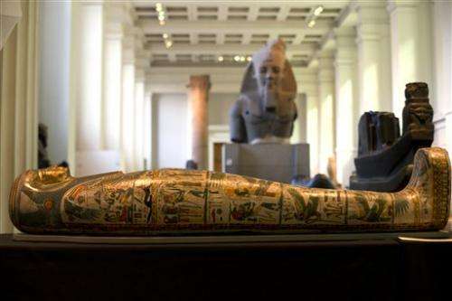 New technology unwraps mummies' ancient mysteries