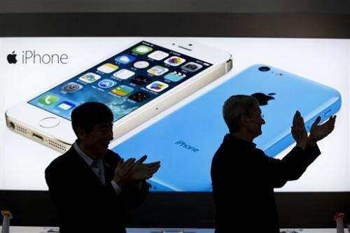 Closing arguments delayed in Apple-Samsung trial (Update)