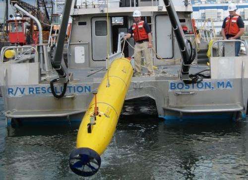A robot dives into search for Malaysian Airlines flight