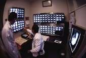 Better radiologist performance on own recalled screens