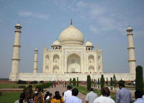 Carbon soot particles, dust blamed for discoloring India's Taj Mahal