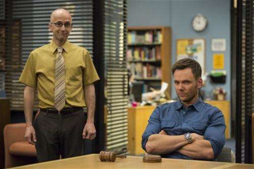 'Community' rebounds with new episodes on Yahoo