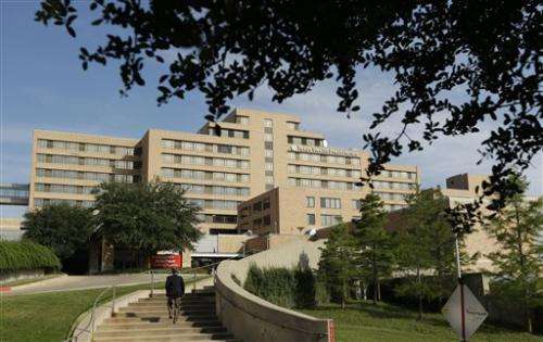Dallas hospital confirms first Ebola case in US