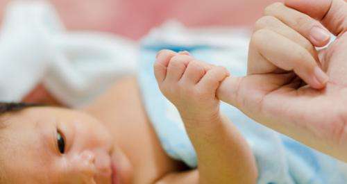 Despite economic blows, infant health has improved among US poor