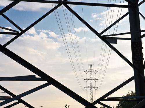 Engineer says 'smart grid' needed for shift to alternative energy
