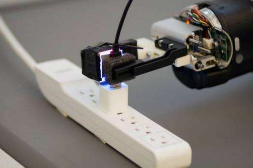 Fingertip sensor gives robot unprecedented dexterity