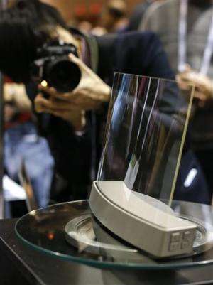 Gadget Watch: Crystal clear sound in glass speaker