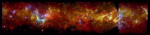 Image: Glowing jewels in the galactic plane