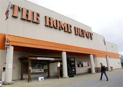 Home Depot probes possible credit card data breach