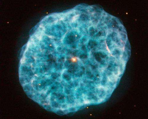Hubble view of bubbly nebula
