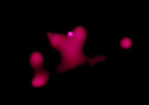 Image: Chandra Observatory sees a heart in the darkness