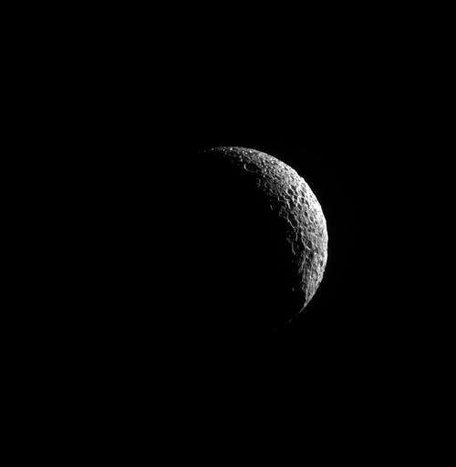 Image: Crescent Mimas
