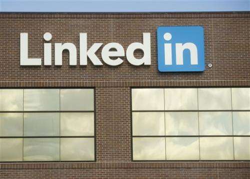 LinkedIn reports 3Q loss but sales climb
