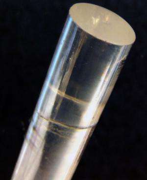 Marine sponge forms a glass filament with a perfect periodic arrangement of nanopores