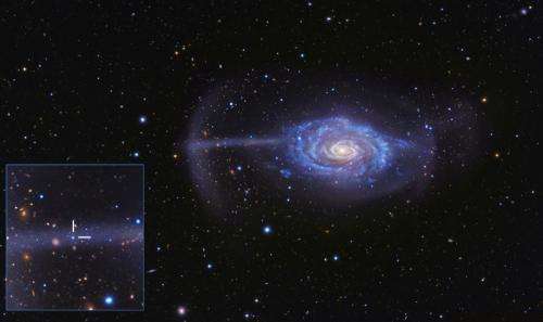 Merging galaxies illuminate the cosmic food chain