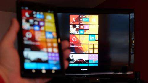 Microsoft display adapter brings device info to big screen