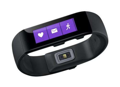 Microsoft unveils fitness gadget, health tracking