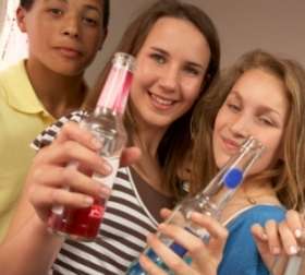 More teens abstaining from alcohol