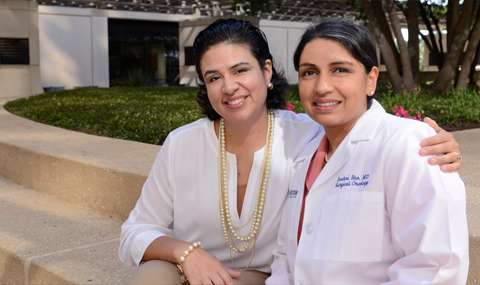 两个孩子的母亲的志愿者来帮助寻找DNA模式研究乳腺癌