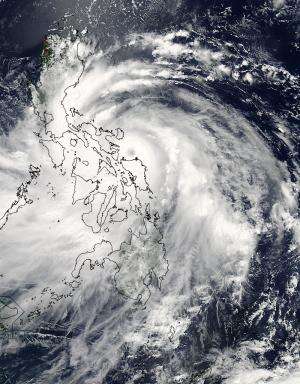 NASA sees Typhoon Rammasun's eye staring at Visayas, Philippines