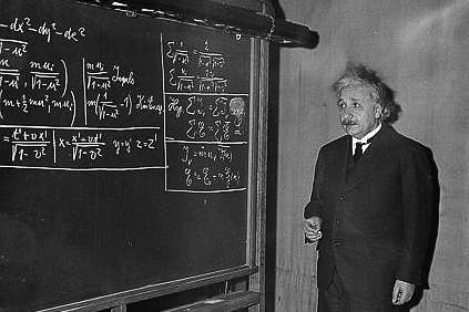 Philosopher untangles Einstein senility controversy