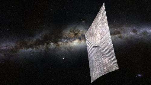 Privately funded solar spacecraft to launch in 2016