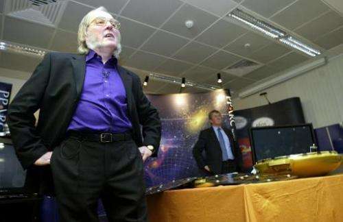 Professor Colin Pillinger, project leader of the British Mars lander Beagle 2 project, speaks to reporters on January 7, 2004, i