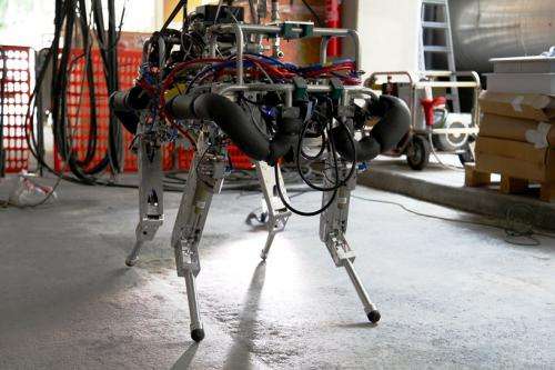 Smarter HyQ robot squat-jumps and does flying trots  (w/ video)