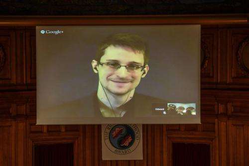 Snowden calls on UN to protect privacy, rights